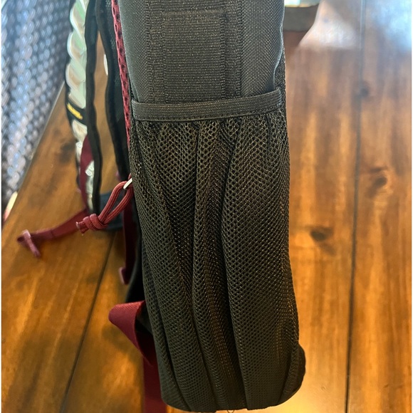 ❤️💛U of Minnesota basketball PLAYER Issued EXCLUSIVE BACKPACK WITH NUMBER #23 - Picture 4 of 5